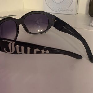 Juicy couture sunglasses